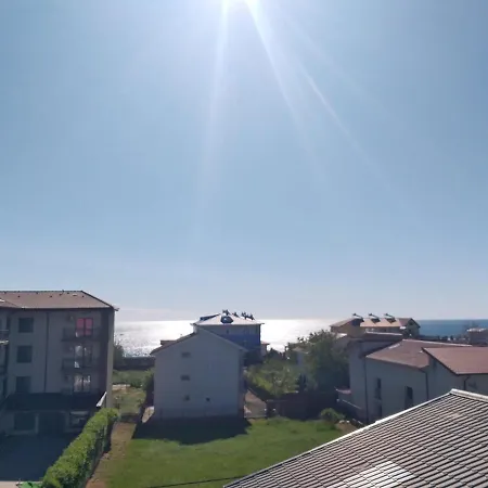Apartament Miramar *